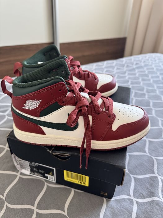 Jordan 1 MID copii