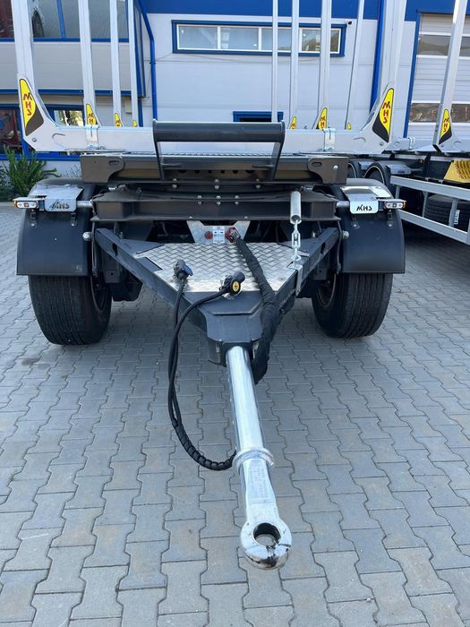 Remorca transport bustean forestier