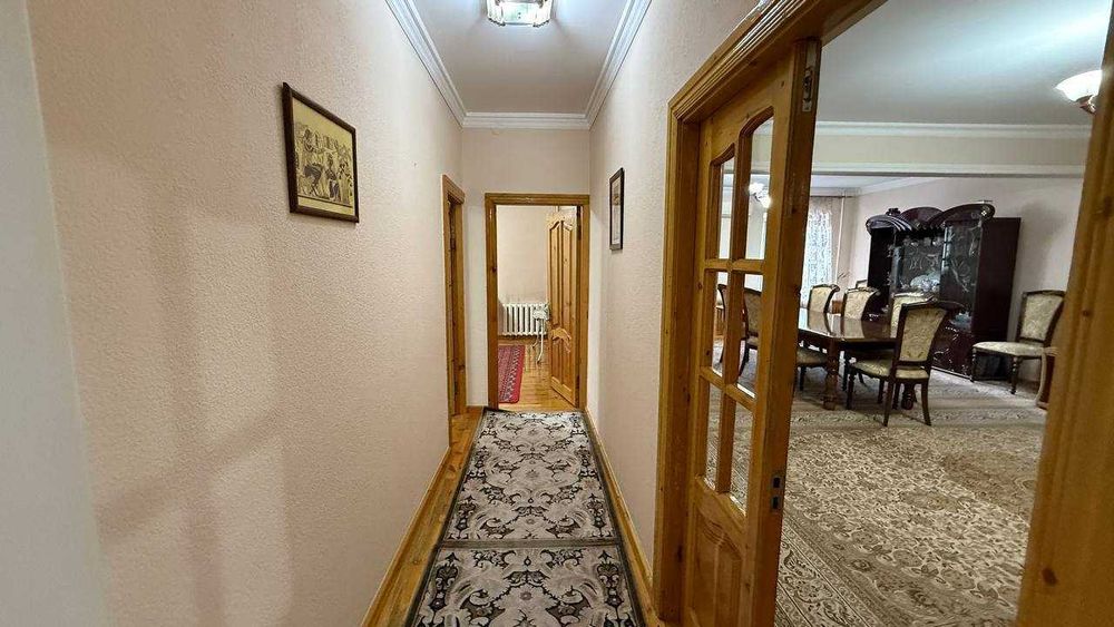 3-х комнатная квартира по ул. Мирабад своя парковка с навесом ID: 4087