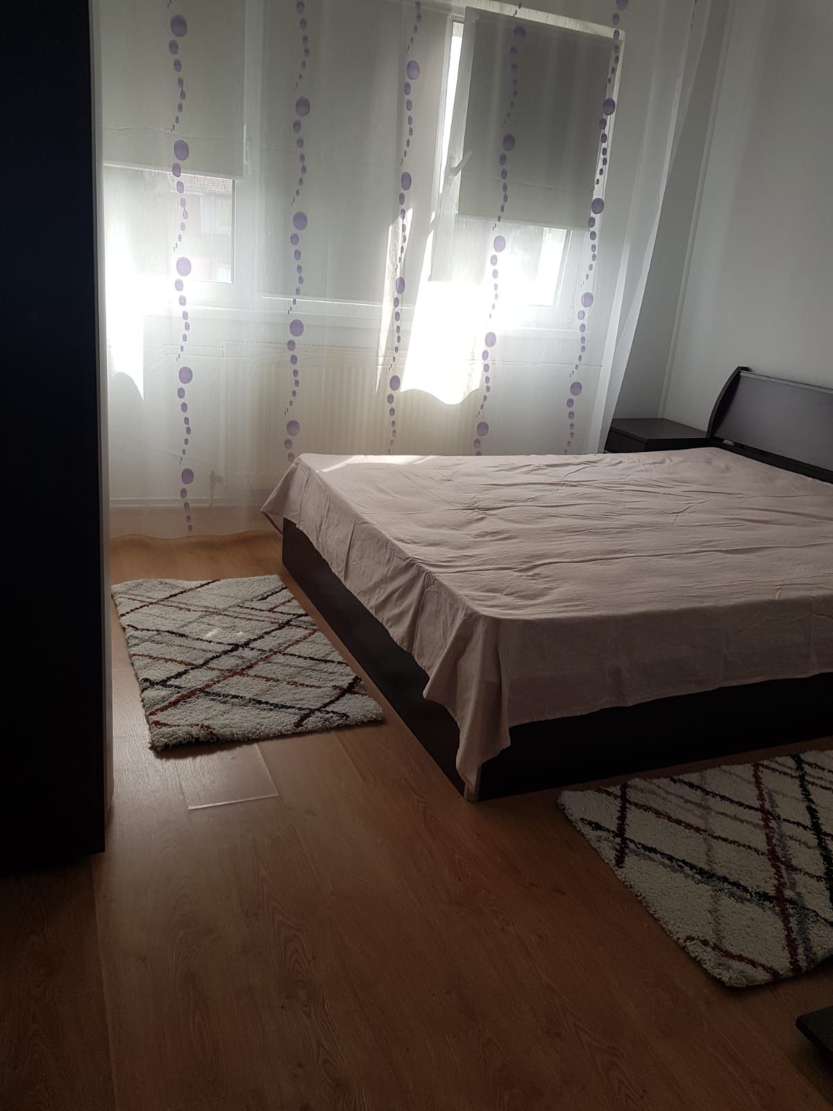 Inchiriez apartament Aleea Selimbar