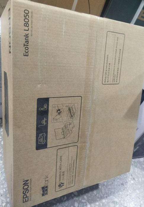 Продаёться  принтера EPSON 
Состояние новые ( пользоваль один раз )
L3