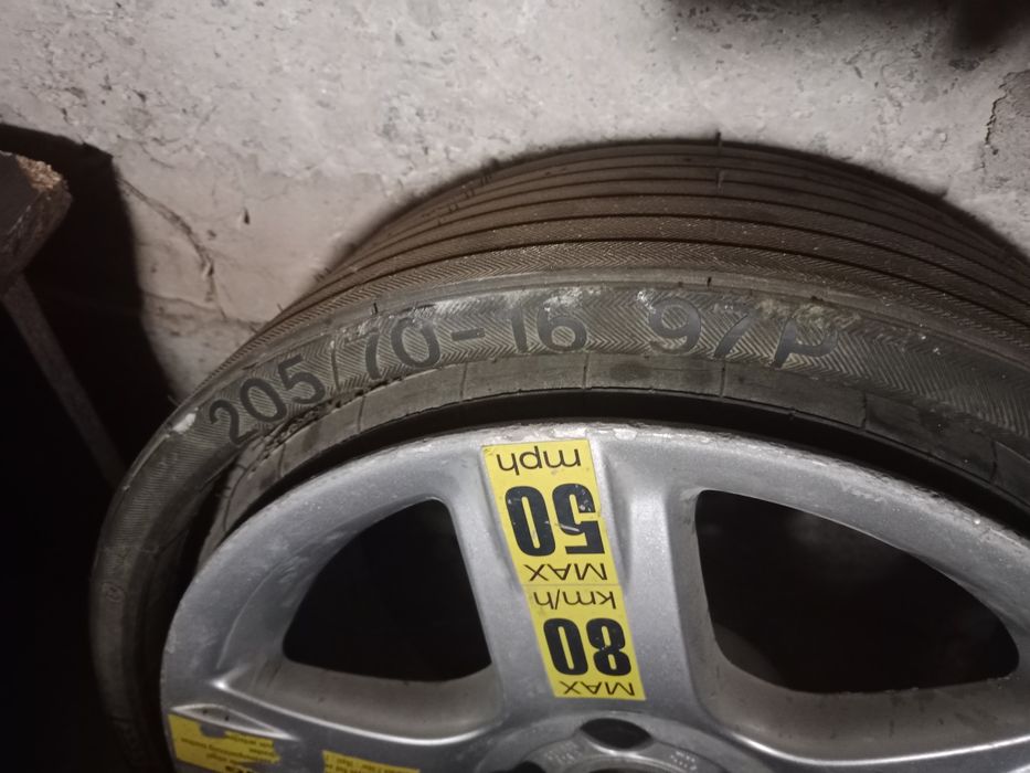 Запаска на Ауди.