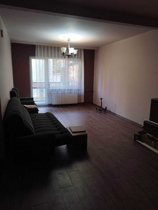 Дава се под наем Четиристаен апартамент в София, Гео Милев - 111 кв.м за 1150 € - Снимка #9