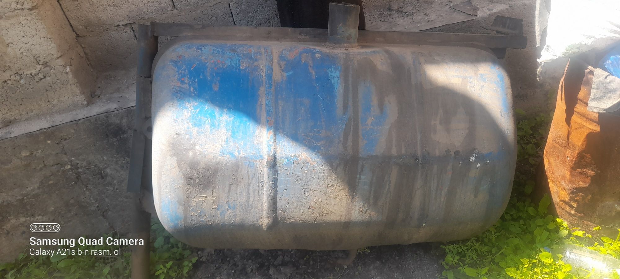 Traktor baki - DT75 avtokran dizel altay va shunga o'xshash maxsus tex