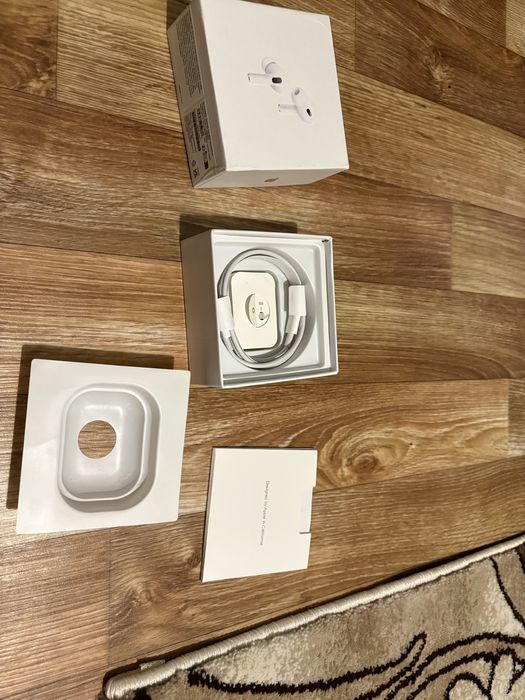 Airpods pro 2 astept oferte