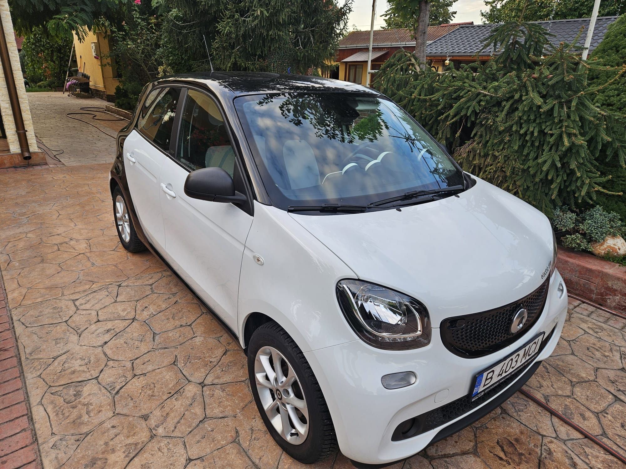 SMART Forfour electric