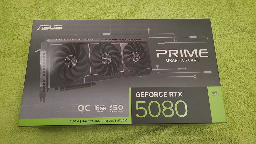 Unitate Gaming - AMD Ryzen 7 9800X3D - 32GB DDR5 - RTX 5080 - Nouă