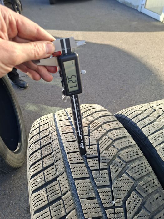 Cauciucuri iarna 275/45 R21