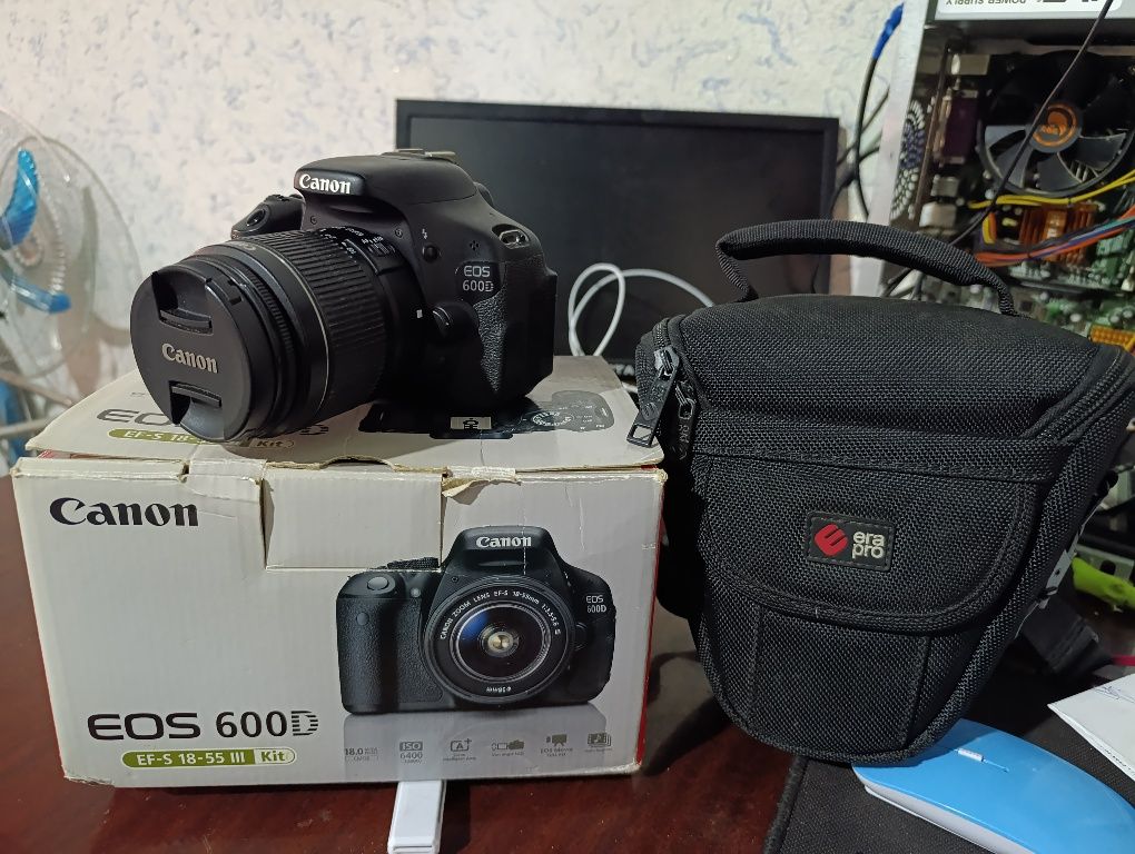 Canon eos 600D Sotiladi