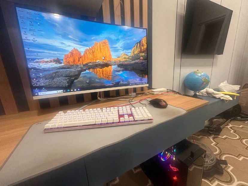 Продам игровой комп тянет все игры