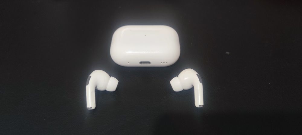 Apple Airpods pro 2 Magsafe Type-C