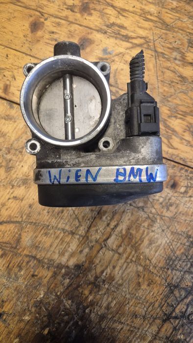 Дроселова Клапа за БМВ Е46 Е90 Е81 Е87