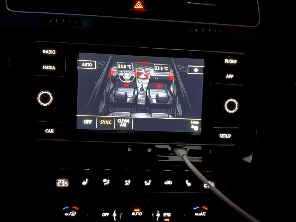 MIB radio auto navigatie VW CarPlay Golf 7 nu necesită codare