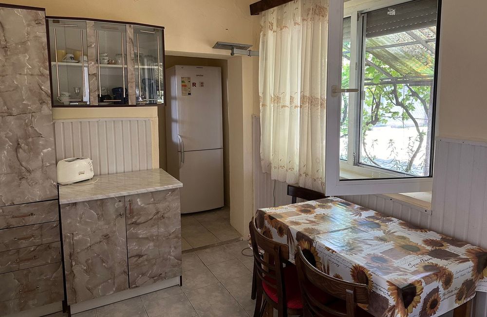 Casă de vânzare în Ineu, județul Arad