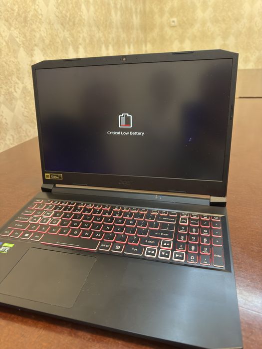 Acer Nitro 5 16/ 1 trb