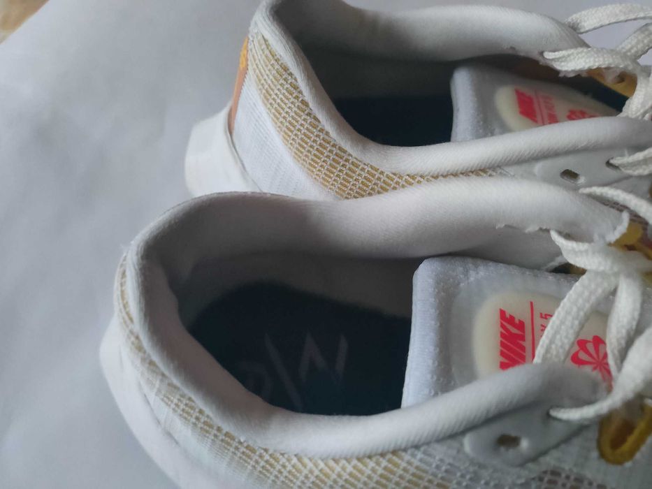 Маратонки Nike zoom fly 5 39 номер