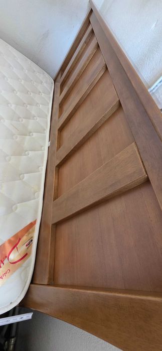 Спалня легло масивно дърво