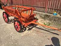 Vând căruță rustică