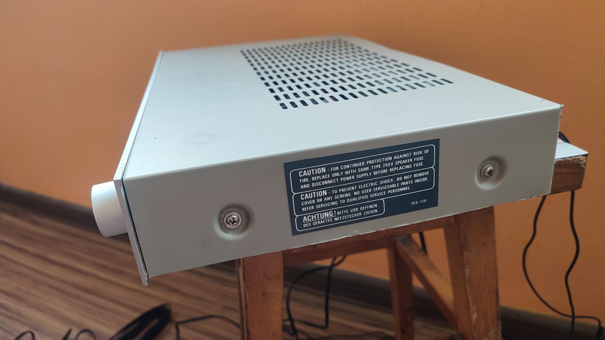 Rotel RA-820 Stereo Integrated Amplifier