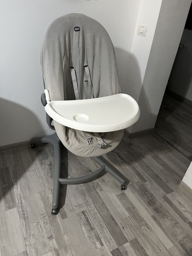 Vand cosulet multifunctional chicco 4 in 1. Pret fix 500ron.
