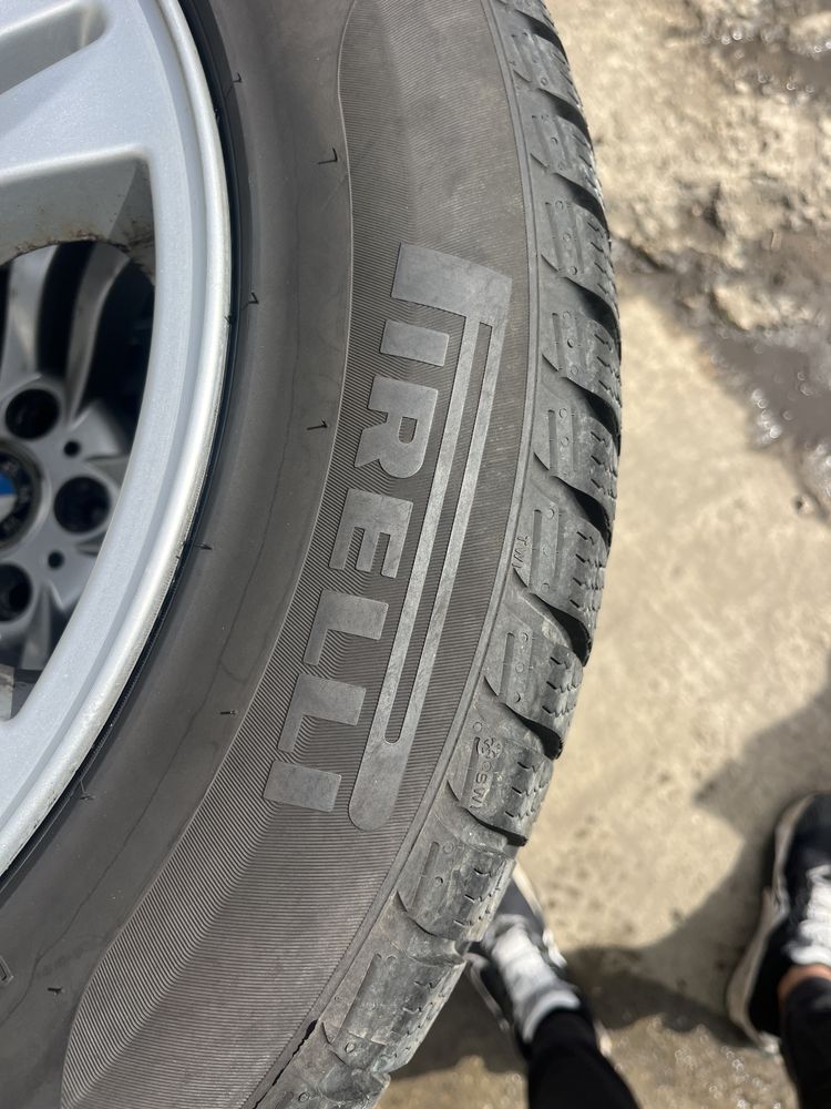 Гуми 235 55 17 Pirelli
