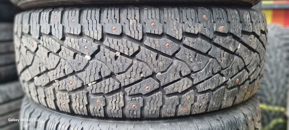 Vând Anvelope iarnă diferite mărimi și mărci!