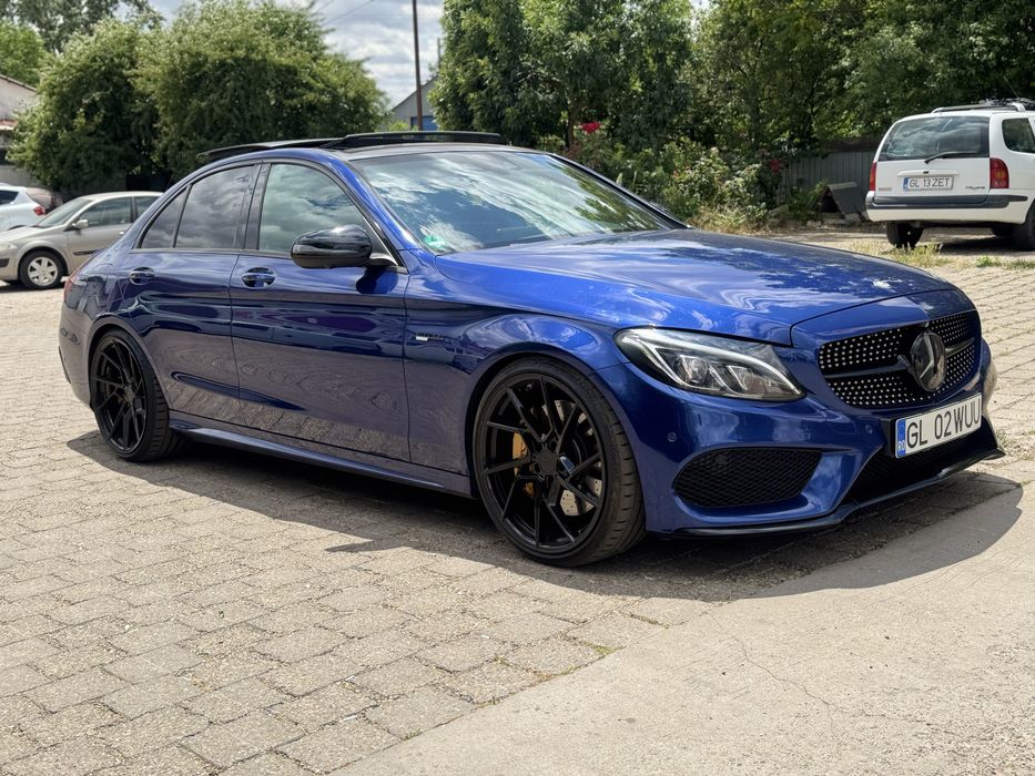 Mercedes C43 AMG • 2016 • 450 CP • 4Matic