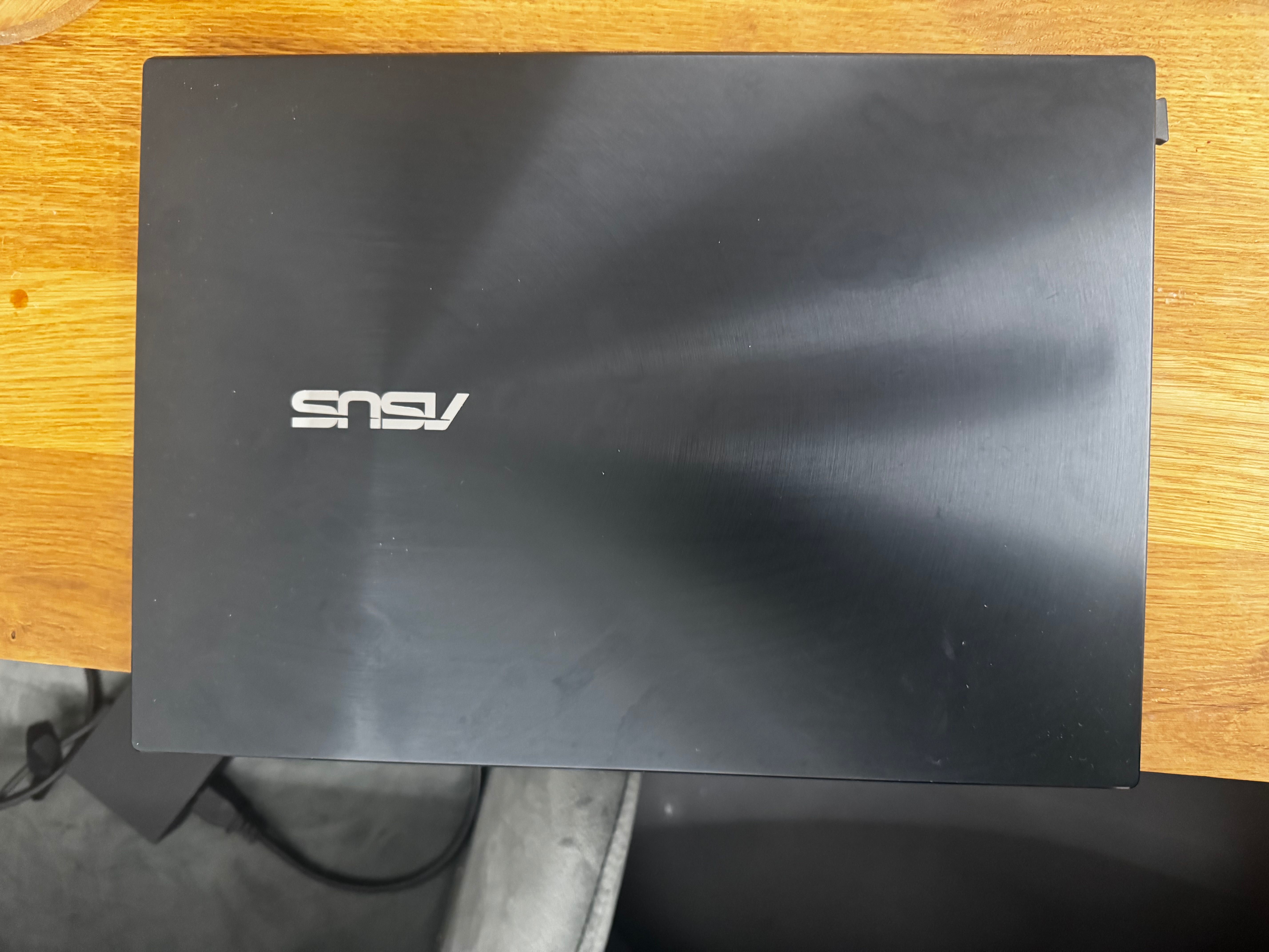 Asus Zenbook 14 UX5401ZA OLED