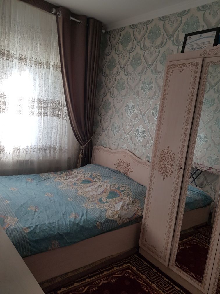 UY sotiladi 2 Xona Toshkent Shahar Sergeli tumanida joylashgan