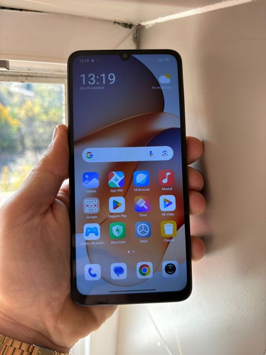 Xiaomi Redmi 13C Black, Dual SIM, Memorie 256GB, 8+4GB RAM - IMPECABIL