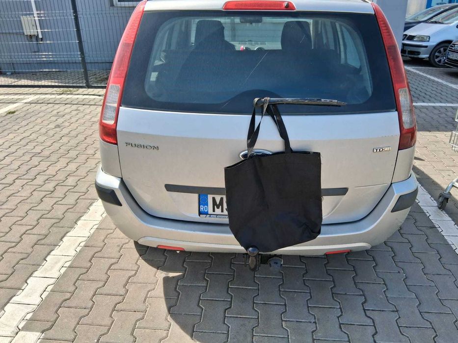 Vand Ford Fusion 1.4 TDI, 1550Eu foarte ușor negociabil.