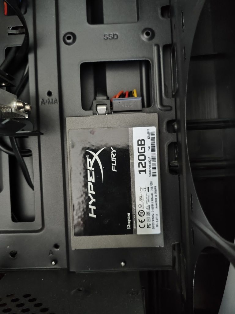 Продам системный блок core i5 10 поколения.
