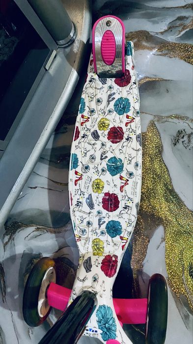 Детский самокат 3-10 лет. Металл. Бренд”Scooter”. 4 гелевых колеса.