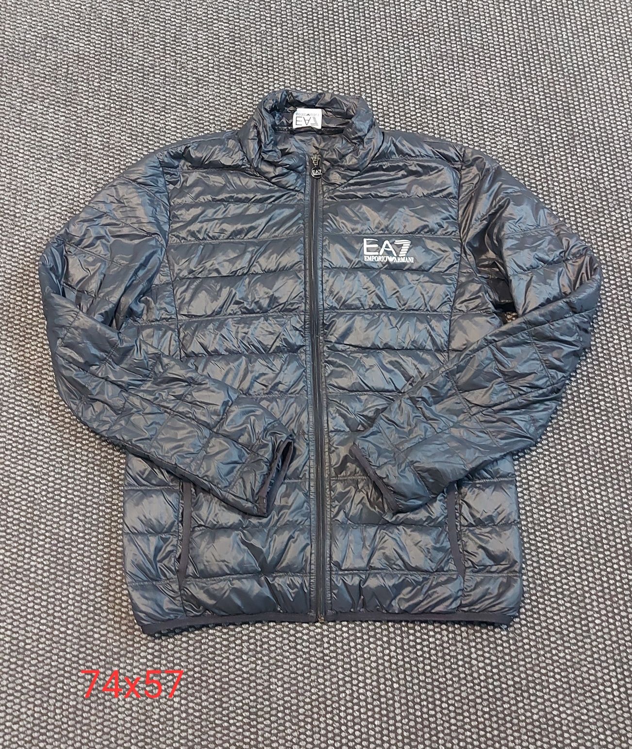 Emporio Armani Ea7 пухено тънко яке L