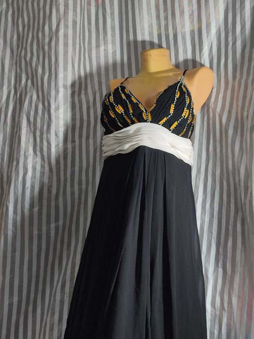 Rochie elegantă lungă,  perfectă pentru evenimente speciale