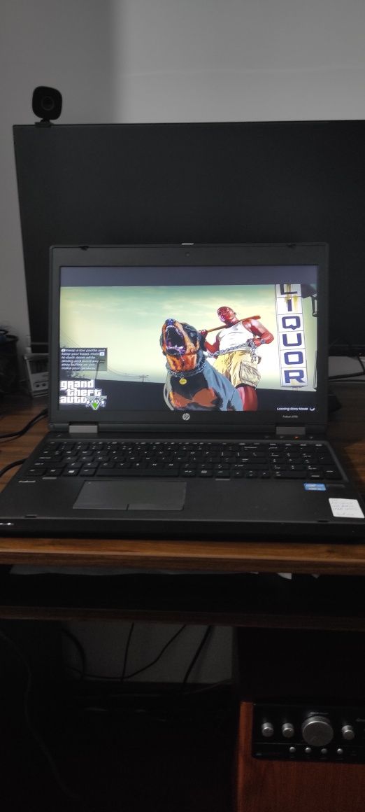 Laptop HP i5 8 GB DDR3 HDD 500 GB cu 9 jocuri instalate preț fix 400 l