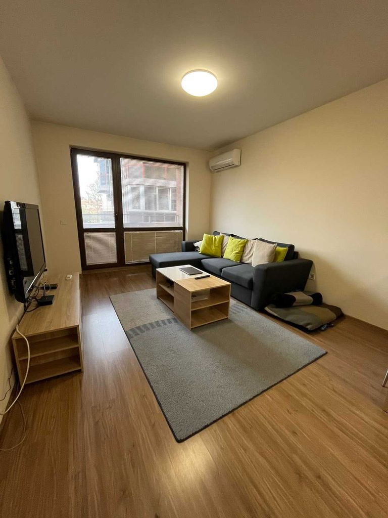 Дава се под наем Двустаен апартамент в София, Зона Б-18 - 64 кв.м за 612 € - Снимка #1
