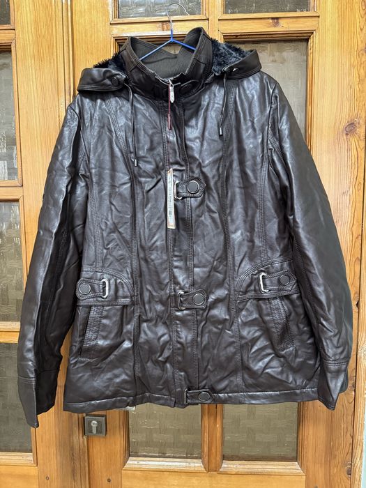 Женская кожаная куртка новая