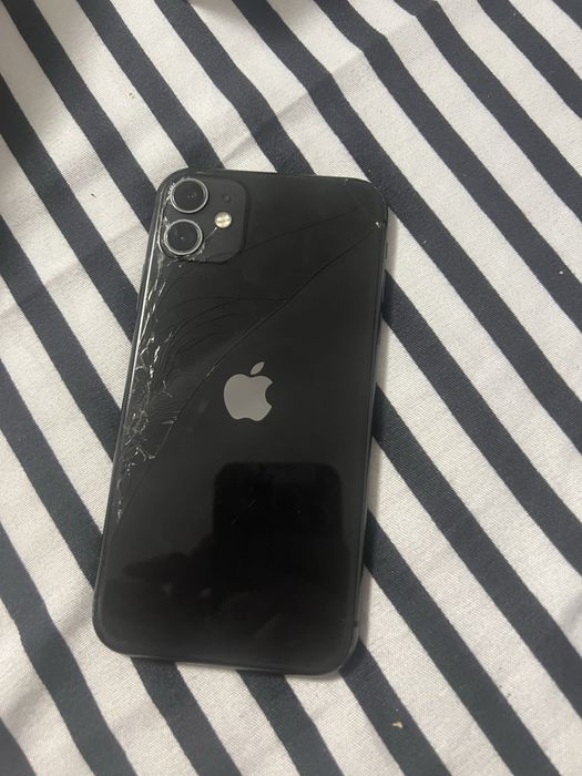 Piese iphone 11 placa de baza baterie etc !