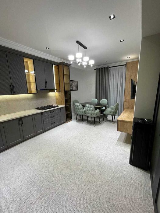 Продается 4-х комнатная квартира в ЖК Oq Saroy Паркентский