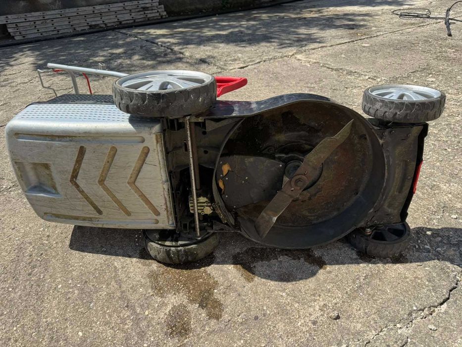 Продавам бензинова косачка AL-KO Classic 4.65 SP-B Plus