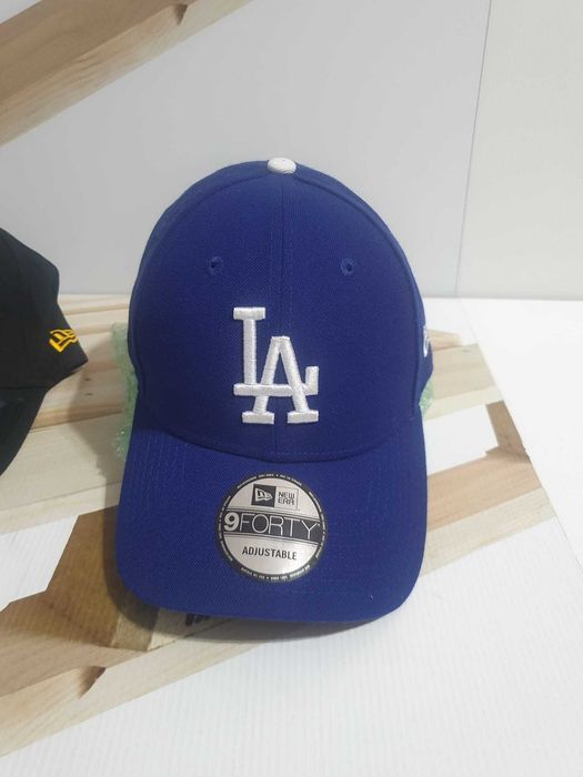 Sepci New Era reglabile si full cap  originale noi