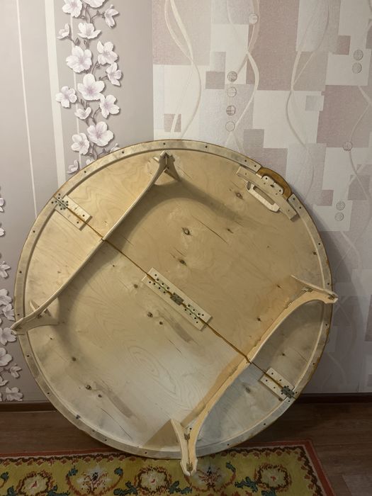 Круглый (дөңгелек) стол