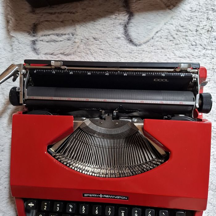 Masina de scris Sperry Remington pentru colectionari