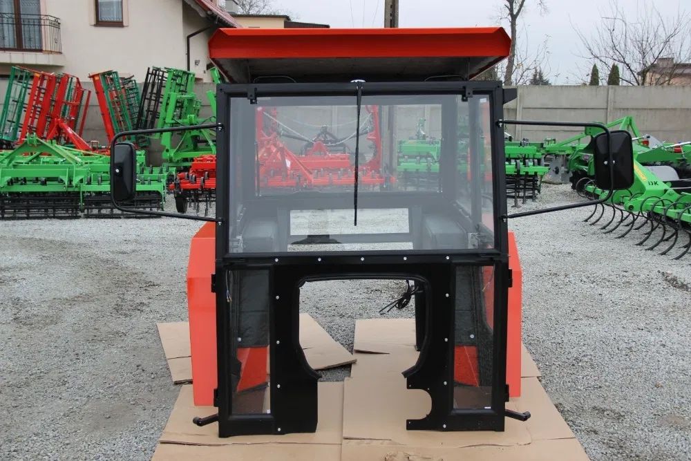 Cabina Universala Tractor Complet Echipata Fiat Ursus  Noua