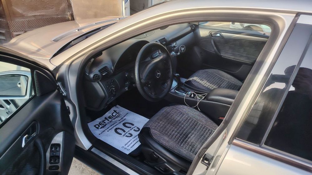 Mercedes Benz 2004 yil naxadu alo sastayaniy 203 kuzuv 9300$ narxi