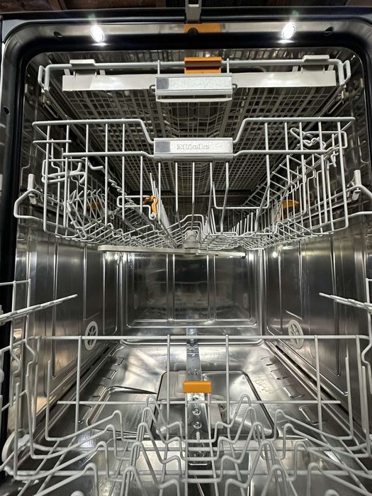 Съдомиялна +гаранция. MIELE 60см. КЛАС А. Безплатна доставка за София