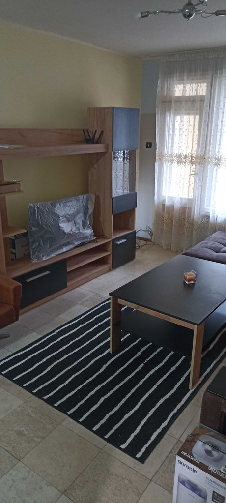 Дава се под наем Двустаен апартамент в Враца, Вежен - 72 кв.м за 331.5 € - Снимка #11