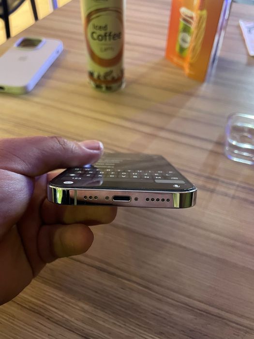 Iphone 14 pro impecabil