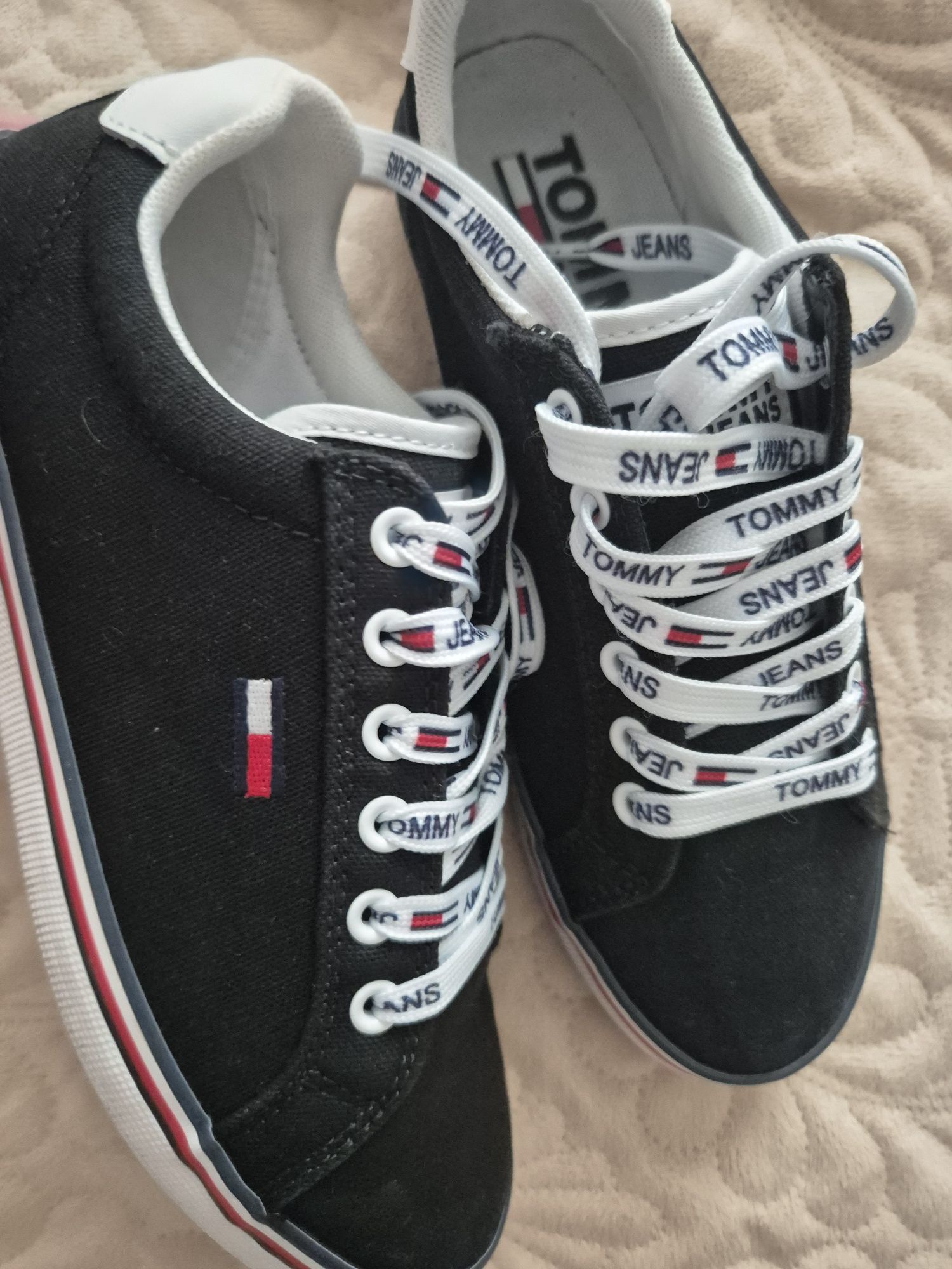 Tenesi dama Tommy Jeans 37